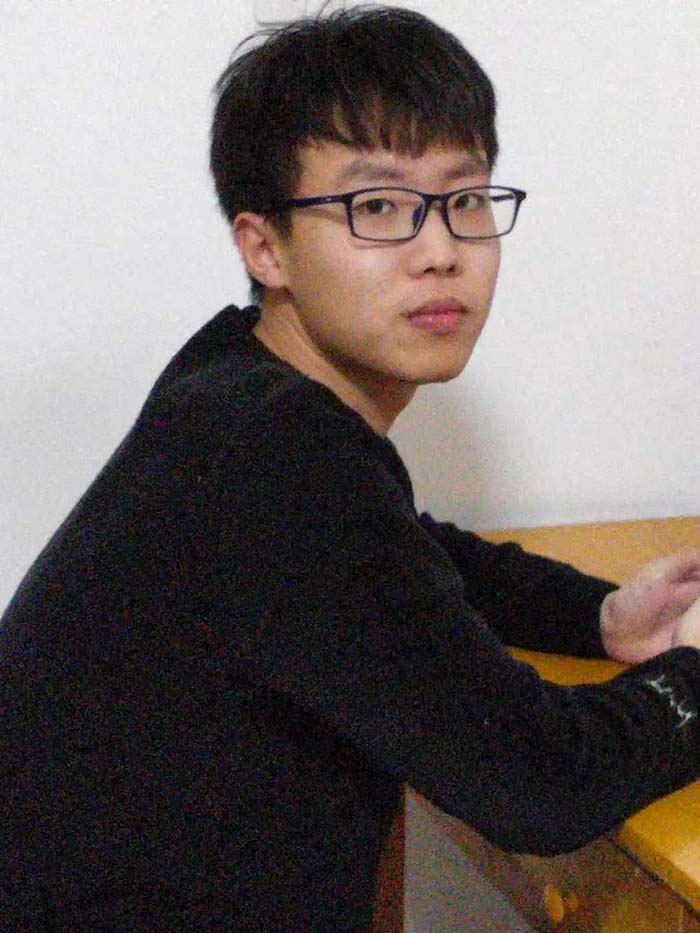 02.jpg
